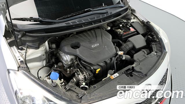 Kia K3 2015 — photo 6