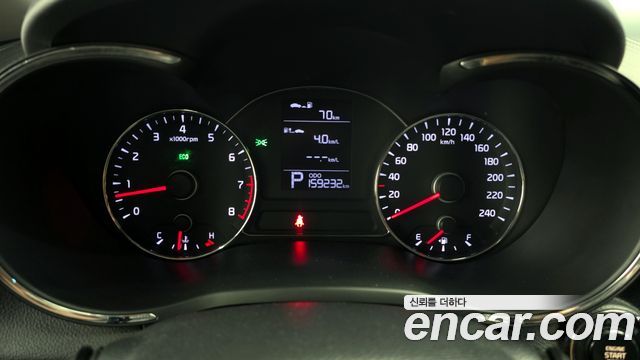 Kia K3 2015 — photo 8