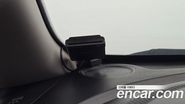 Kia K3 2015 — photo 19