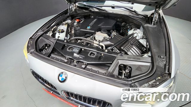 BMW 5-Series 2015 — photo 6