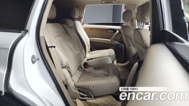 Audi Q7 2013 — photo 12