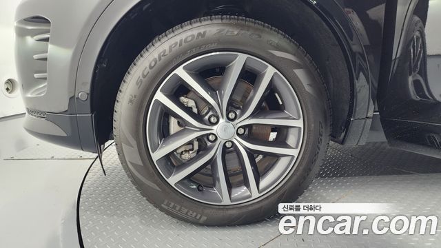 Land Rover Discovery Sport 2025 — photo 5