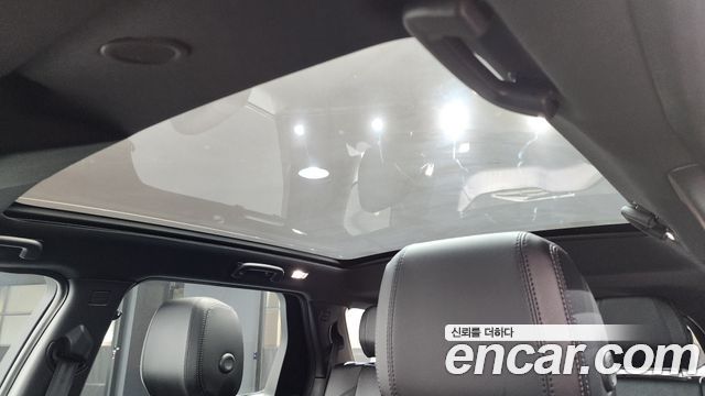 Land Rover Discovery Sport 2025 — photo 17