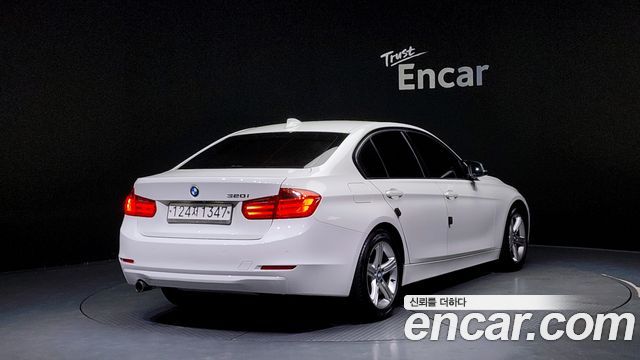 BMW 3-Series 2013 — photo 2