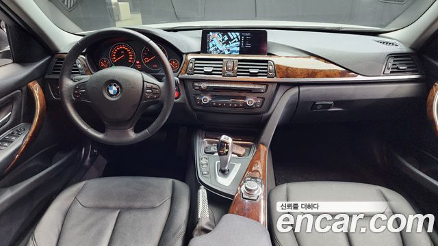BMW 3-Series 2013 — photo 7