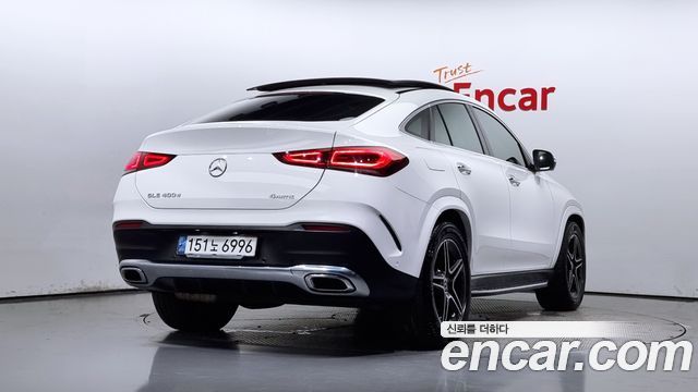 Mercedes-Benz GLE-Class 2020 — photo 2