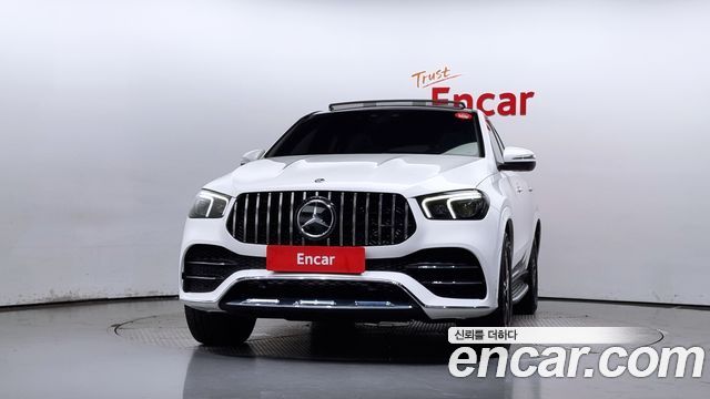 Mercedes-Benz GLE-Class 2020 — photo 3