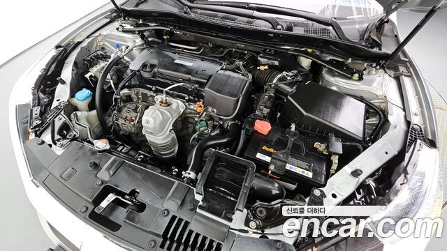 Honda Accord 2017 — photo 6
