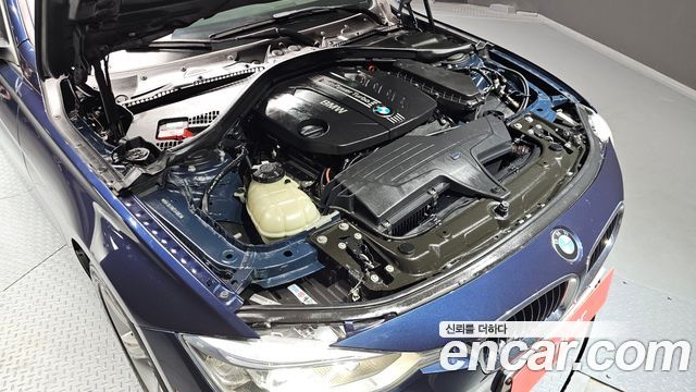 BMW 3-Series 2012 — photo 6