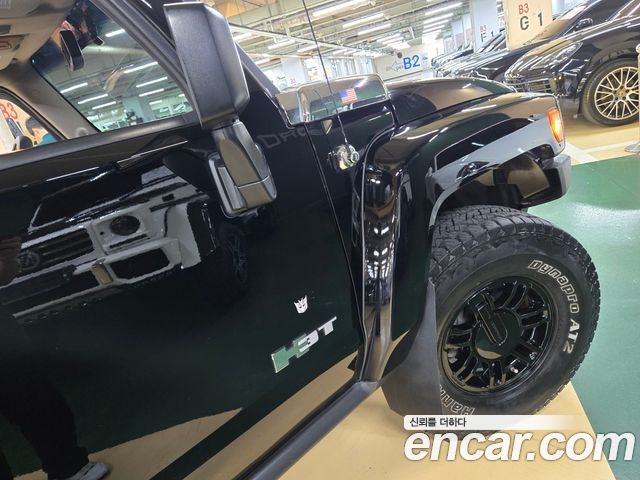 Hummer H3 2010 — photo 11
