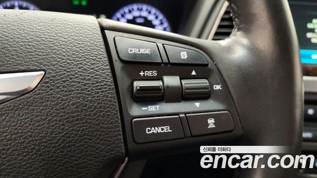 Hyundai Genesis 2015 — photo 17