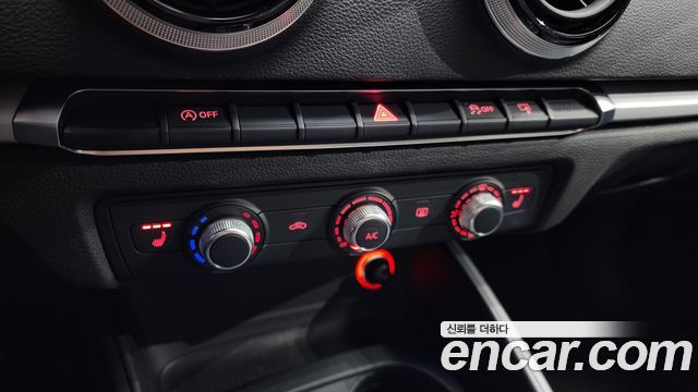 Audi A3 2015 — photo 16