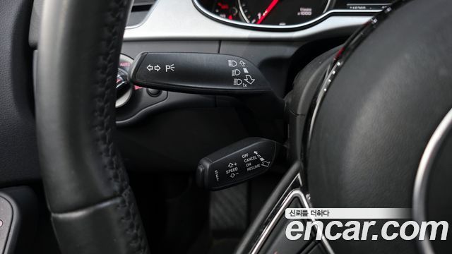 Audi A4 2015 — photo 19