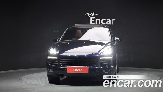 Porsche Cayenne 2016 — photo 3