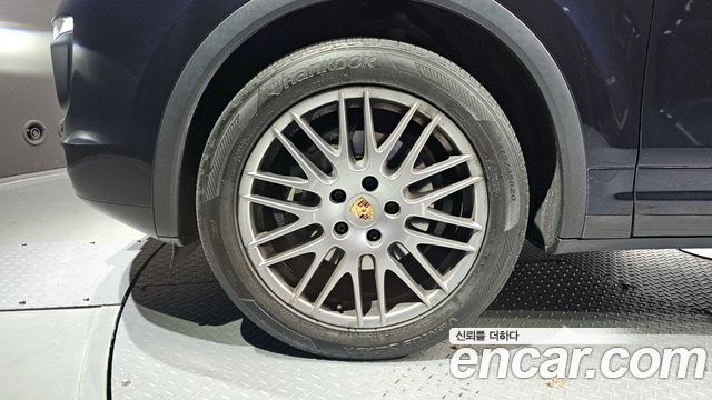 Porsche Cayenne 2016 — photo 5