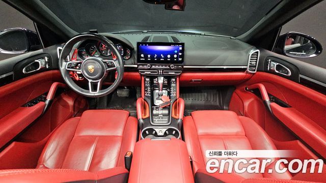 Porsche Cayenne 2016 — photo 7