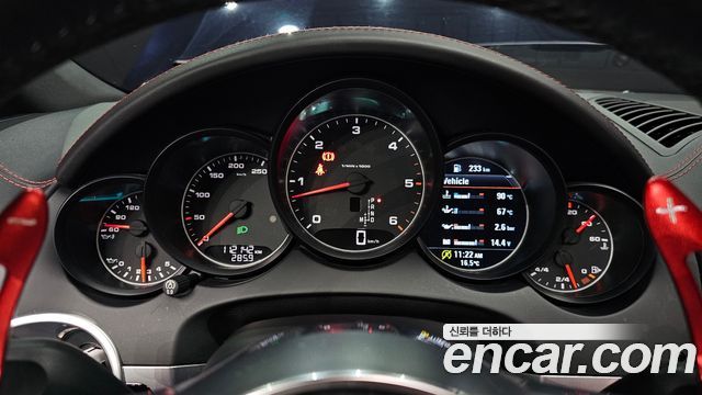 Porsche Cayenne 2016 — photo 8