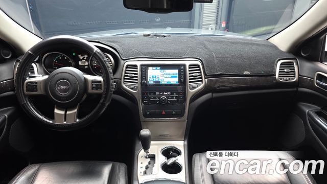 Jeep Cherokee 2011 — photo 7