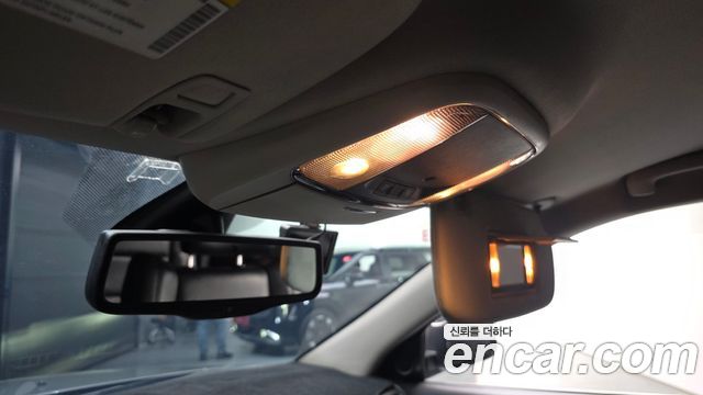 Jeep Cherokee 2011 — photo 19