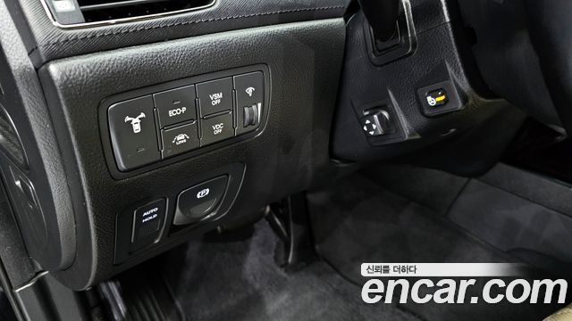 Hyundai Genesis 2012 — photo 14