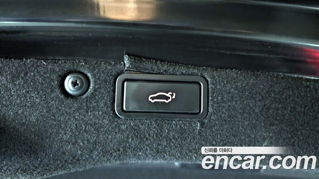 Hyundai Genesis 2012 — photo 19