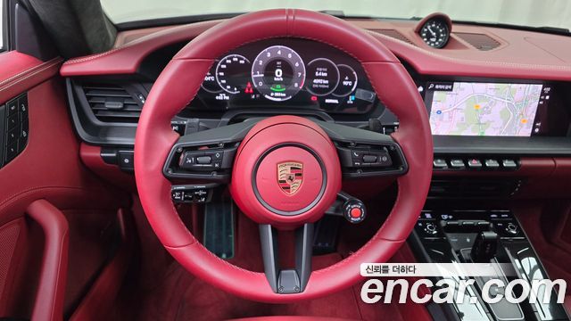 Porsche 911 2025 — photo 13