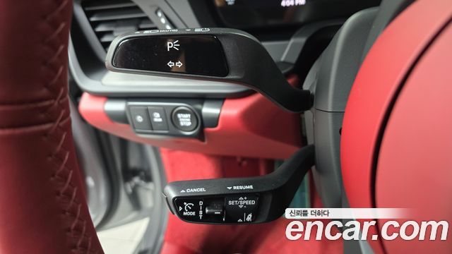 Porsche 911 2025 — photo 18