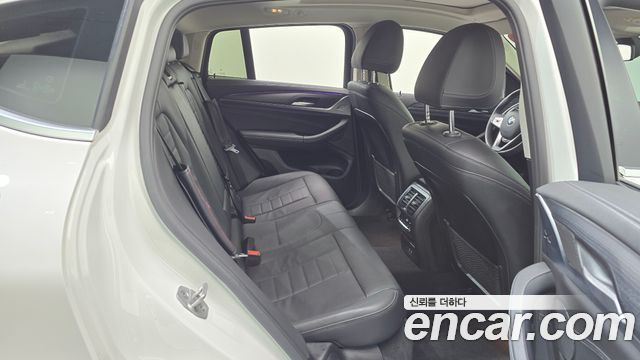 BMW X4 2023 — photo 12