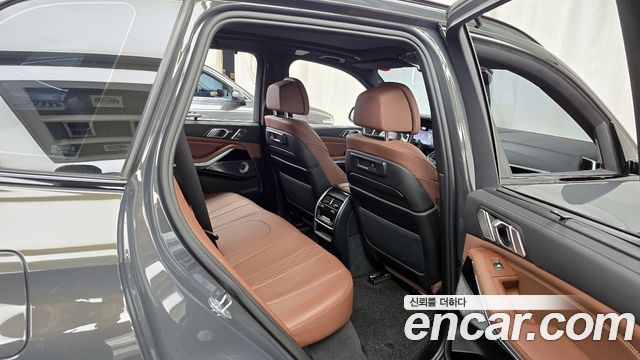 BMW X5 2023 — photo 12