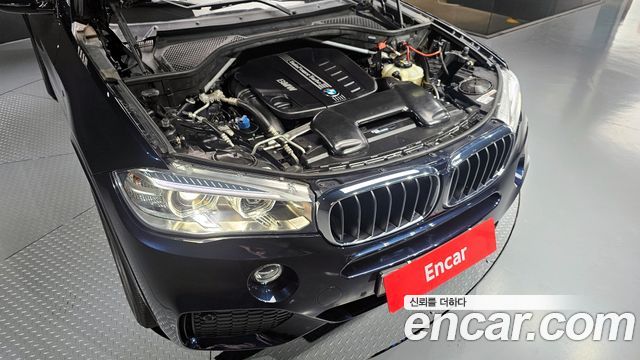 BMW X5 2018 — photo 6