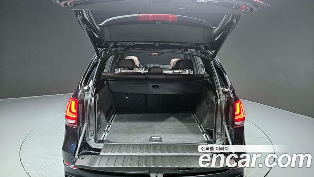 BMW X5 2018 — photo 20