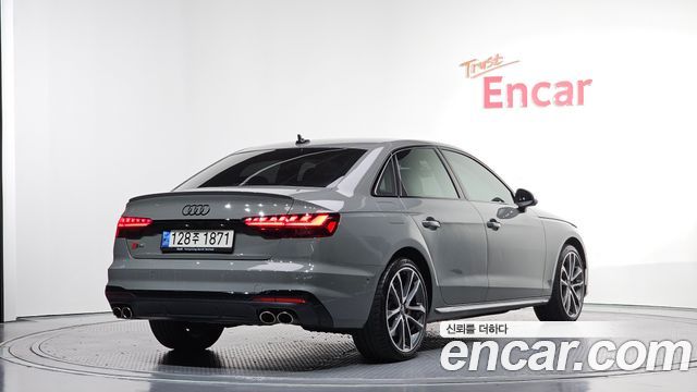 Audi S4 2021 — photo 2
