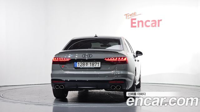 Audi S4 2021 — photo 4