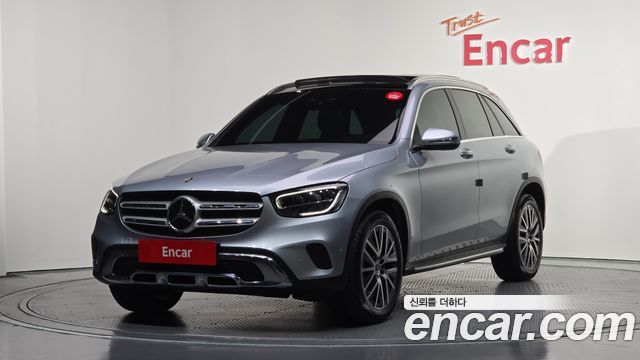 Mercedes-Benz GLC-Class 2022 — photo 1