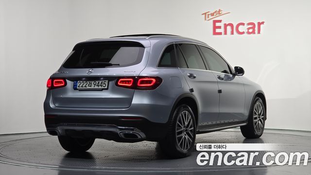Mercedes-Benz GLC-Class 2022 — photo 2