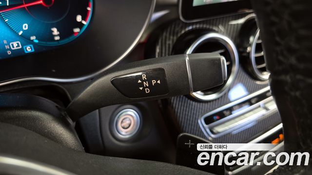 Mercedes-Benz GLC-Class 2022 — photo 9