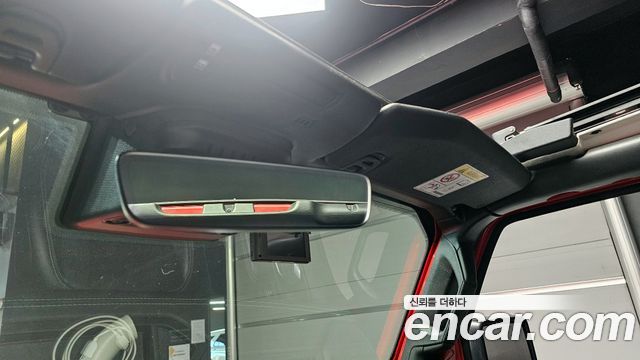 Jeep Wrangler 2021 — photo 17