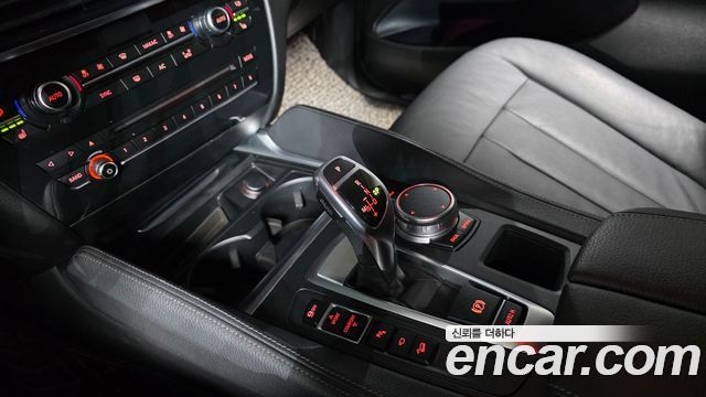BMW X6 2018 — photo 9