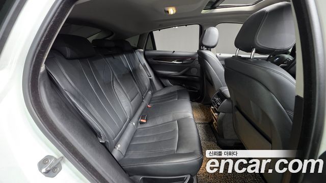 BMW X6 2018 — photo 19