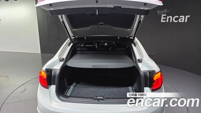 BMW X6 2018 — photo 20