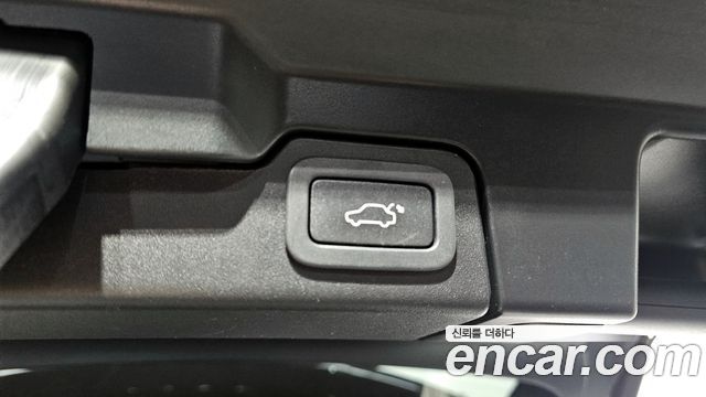 Land Rover Range Rover Evoque 2017 — photo 20