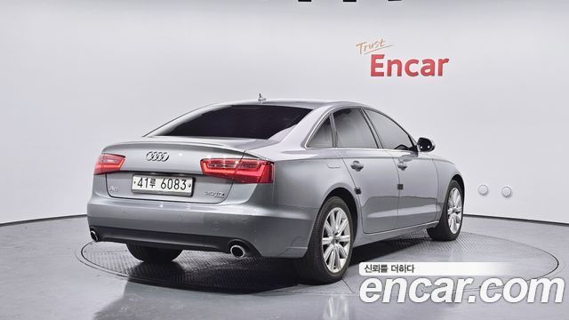 Audi A6 2012 — photo 2