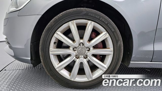 Audi A6 2012 — photo 5