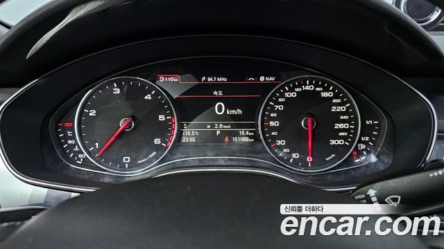 Audi A6 2012 — photo 8