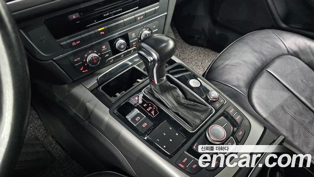 Audi A6 2012 — photo 9