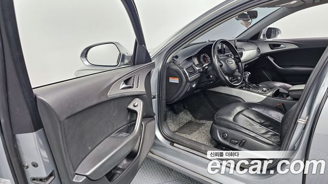 Audi A6 2012 — photo 10