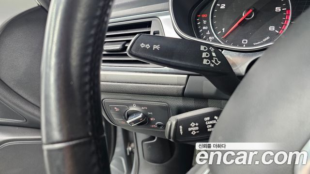 Audi A6 2012 — photo 16