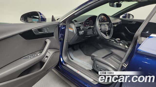 Audi A5 2019 — photo 10