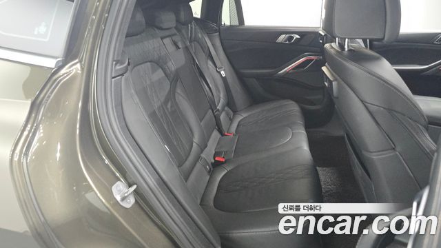 BMW X6 2023 — photo 12