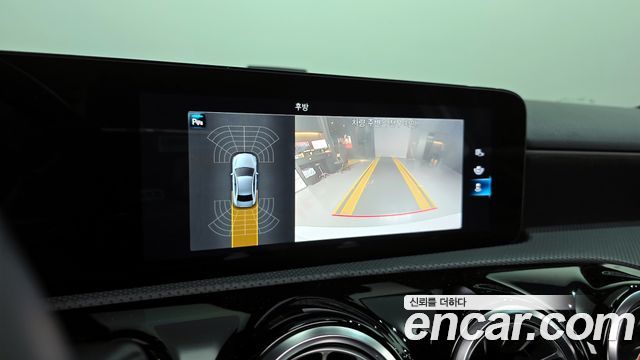 Mercedes-Benz A-Class 2021 — photo 15